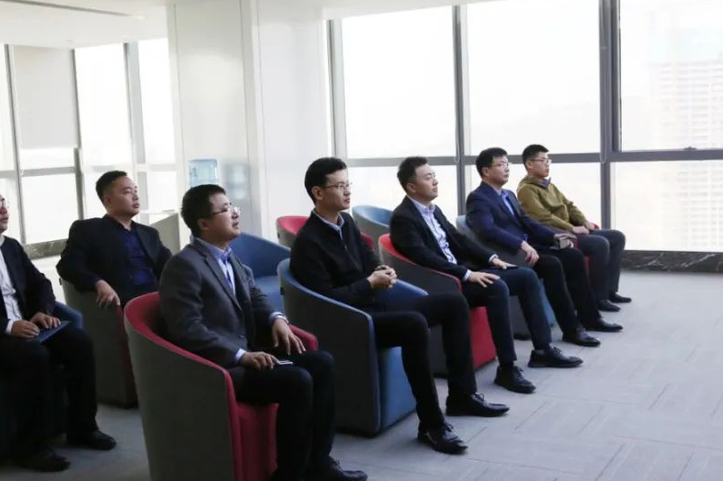 1606100606799309w0h8.jpg 640-1.jpg